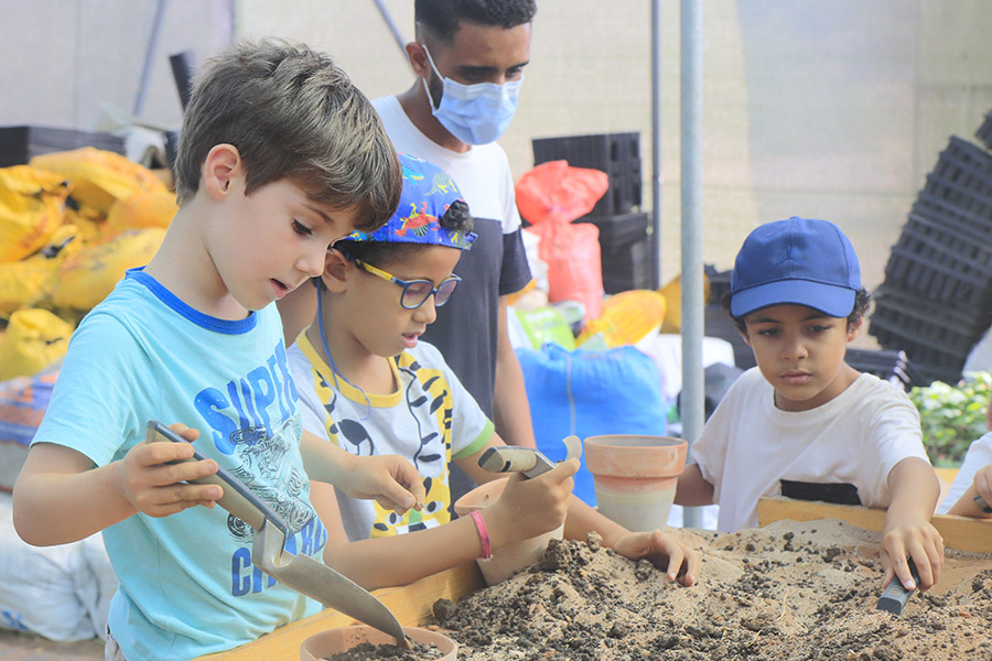 Faire pousser l’avenir : à Salé, une école de jardinage change des vies