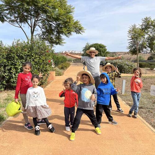 Le bien-être, les enfants et l’école de jardinage